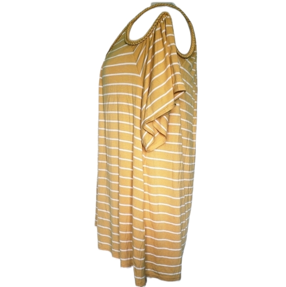 MAX STUDIO Golden Yellow Top - Size XL - Picture 5 of 8